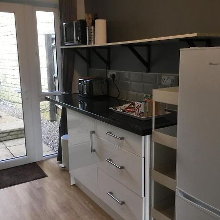 Self-Contained Apartment Corsham Exterior foto