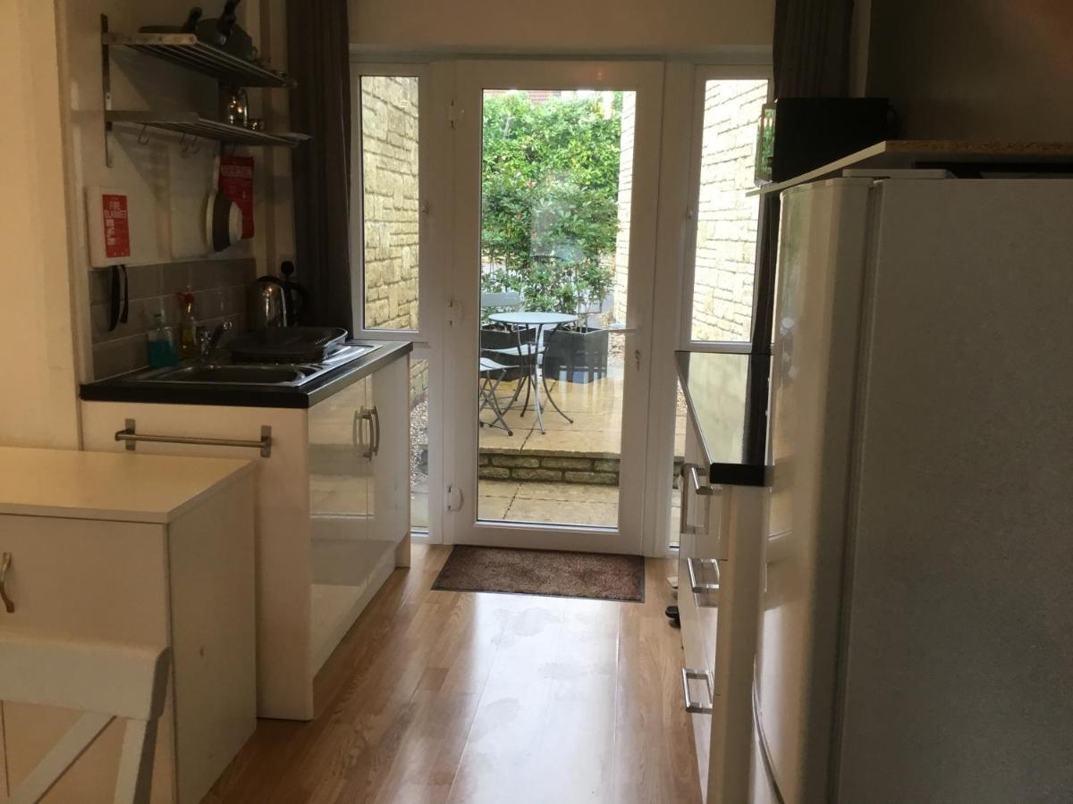 Self-Contained Apartment Corsham Exterior foto