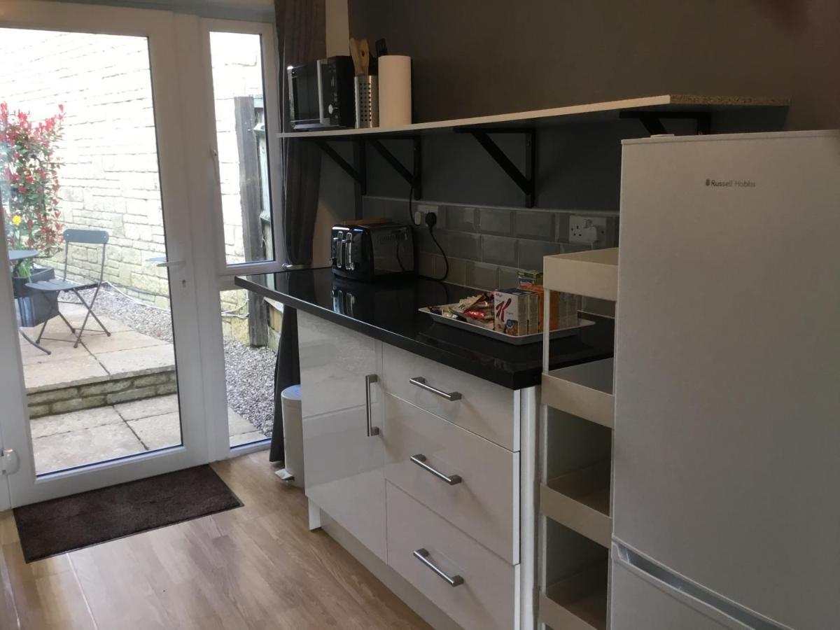 Self-Contained Apartment Corsham Exterior foto
